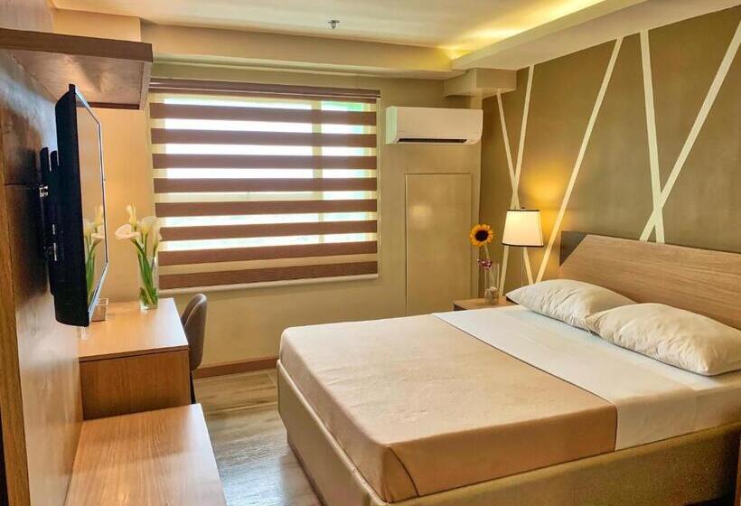 هتل New Dawn Plus