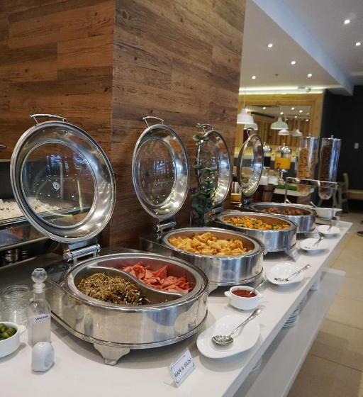 هتل New Dawn Plus