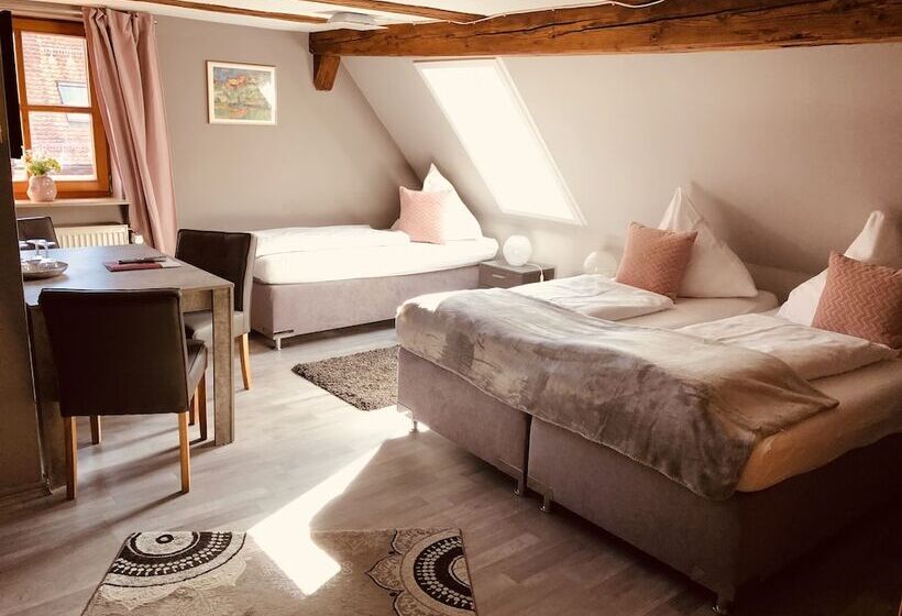 בית מלון כפרי Nurnberger Hof In Altdorf