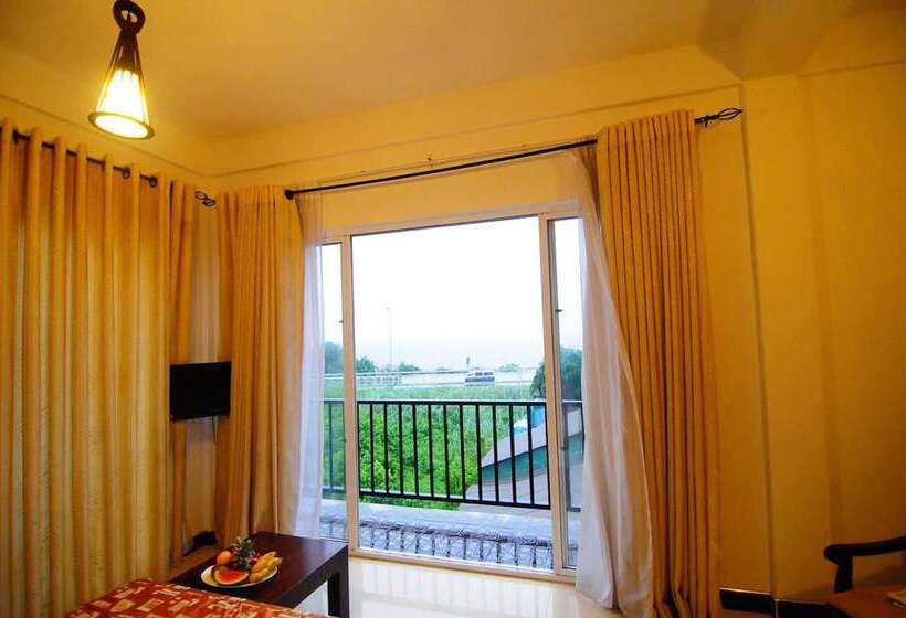 בית מלון כפרי Onreech