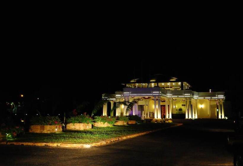 בית מלון כפרי Onreech