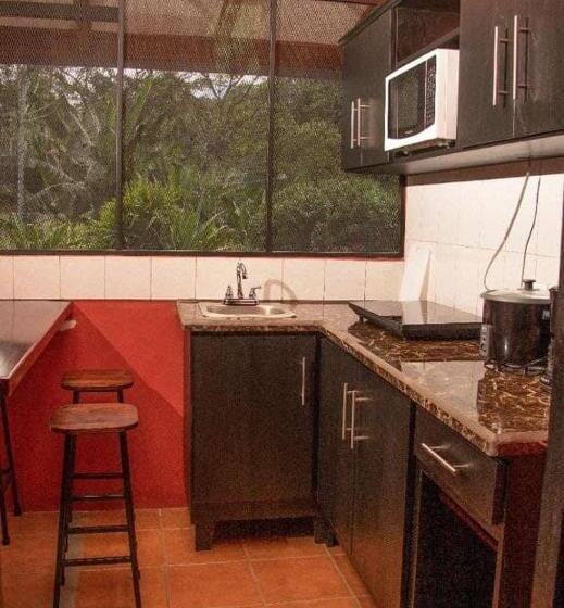 호텔 Pacific Paradise Resort