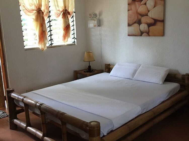 هتل Panglao Chocolate Hills Resort