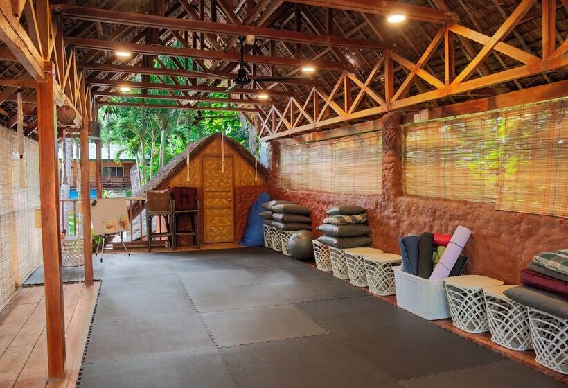 هتل Panglao Chocolate Hills Resort