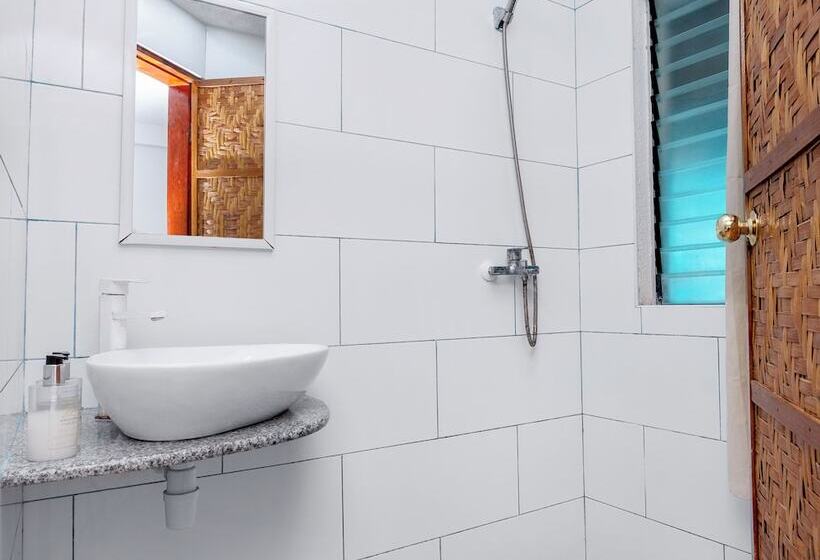 هتل Panglao Chocolate Hills Resort