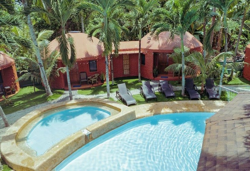 هتل Panglao Chocolate Hills Resort