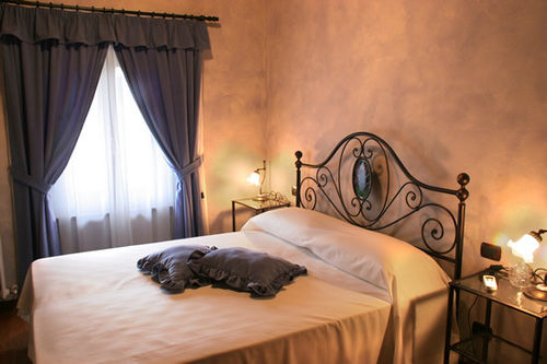 هتل Agriturismo Poggio Agli Ulivi