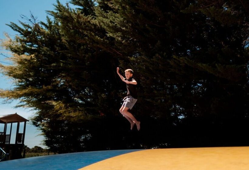 בית מלון כפרי Port Fairy Holiday Park