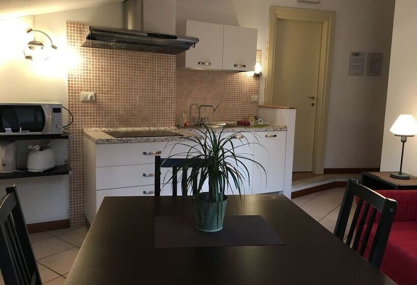 בית מלון כפרי Residence Gloria