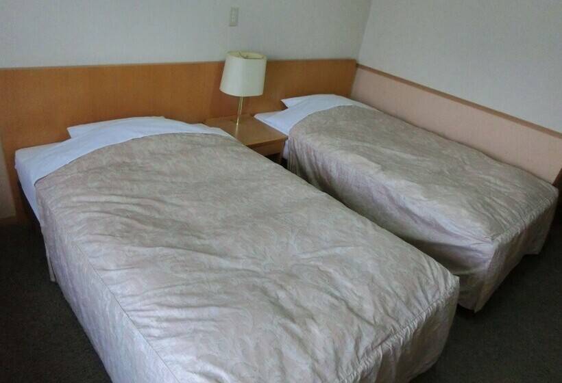 هتل Resort Inn Fuyo