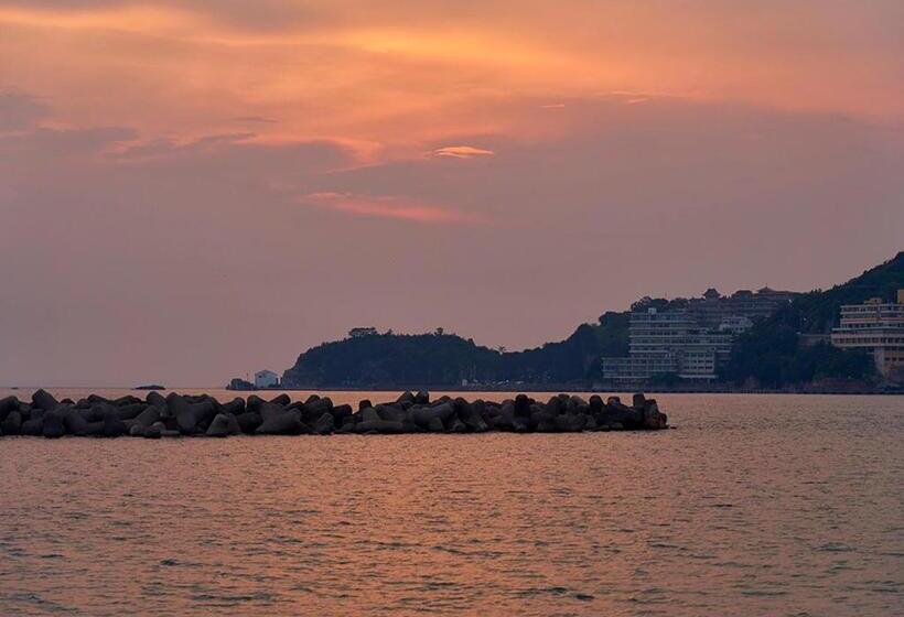 호텔 Shinwaka Lodge