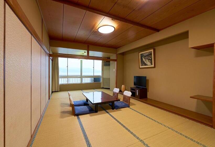 호텔 Shinwaka Lodge