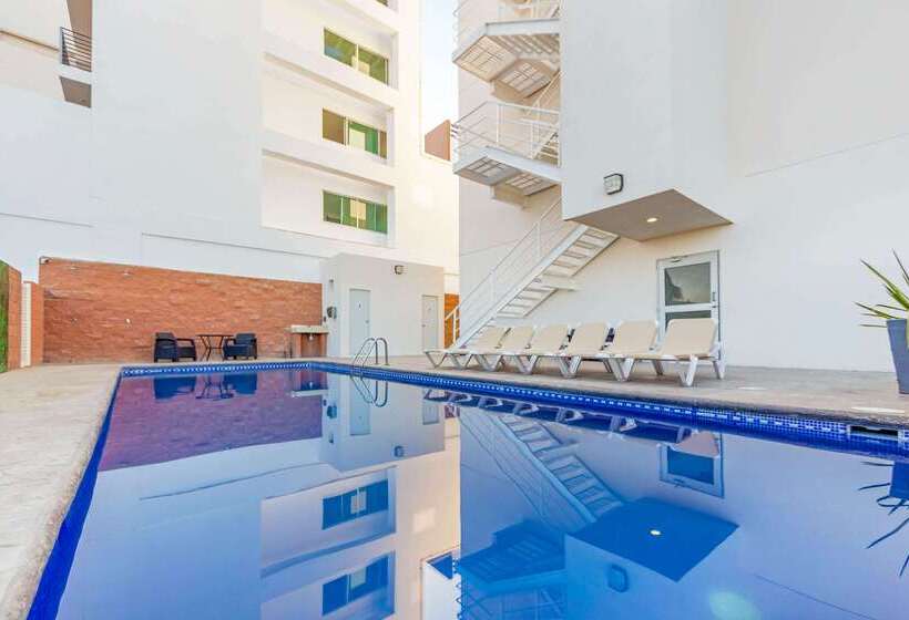 ホテル Sleep Inn Mazatlan