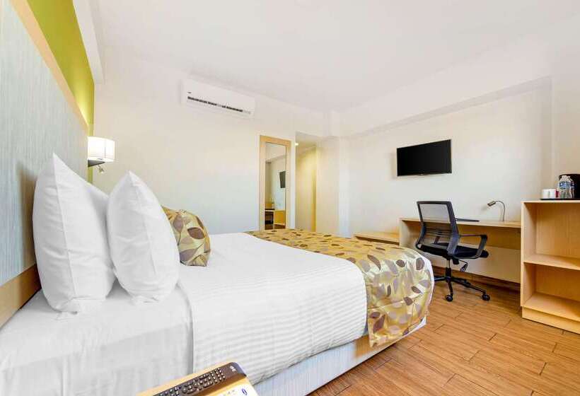 ホテル Sleep Inn Mazatlan