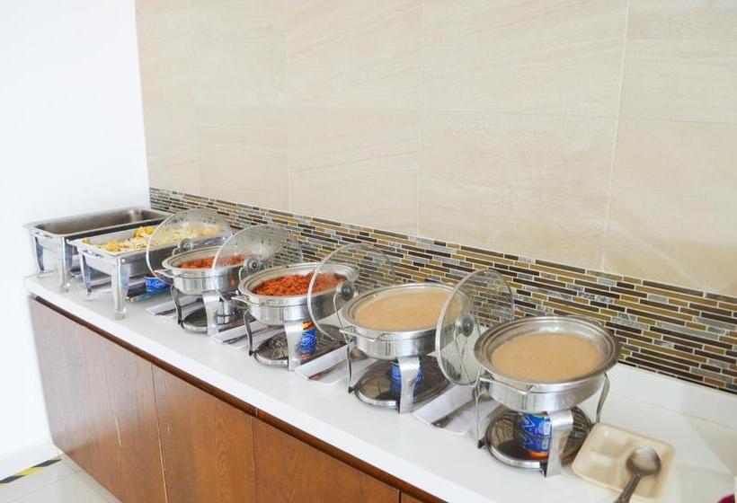 ホテル Sleep Inn Mazatlan