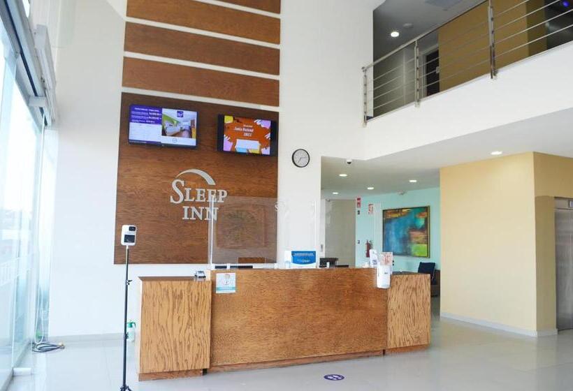 ホテル Sleep Inn Mazatlan