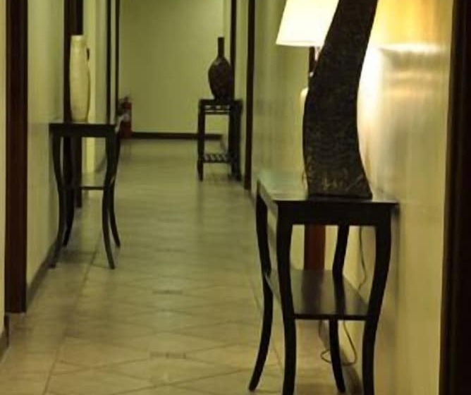 هتل Subic Residencias