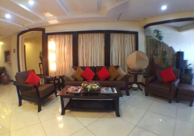 هتل Subic Residencias