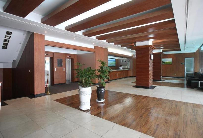 Отель Suncheon Royal Tourist