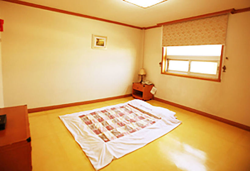 Отель Suncheon Royal Tourist