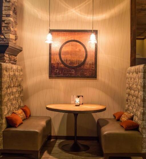 בית מלון כפרי Teddy's Residential Suites Watford City