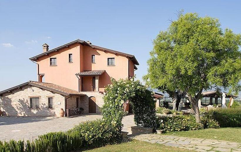 Отель Tenuta Del Perugino