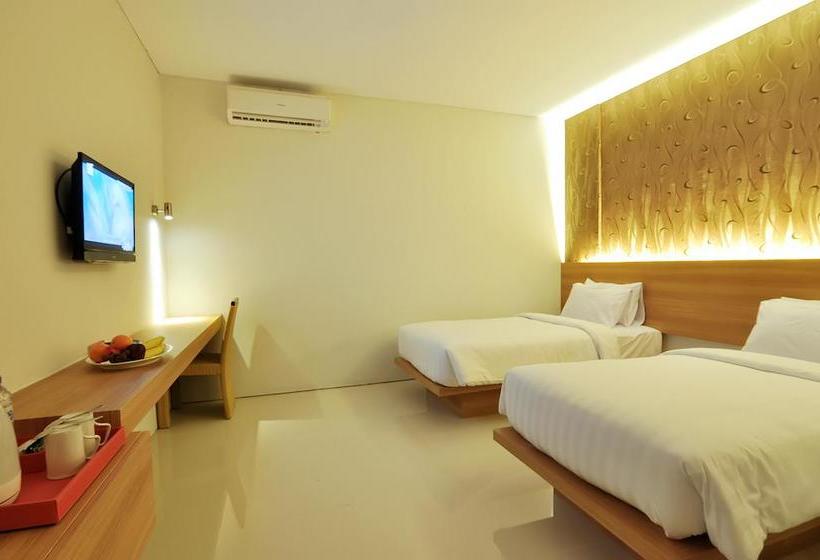 Fotos del hotel Tickle:  16