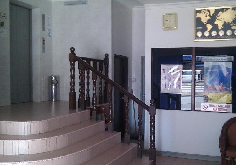 בית מלון כפרי Wah May