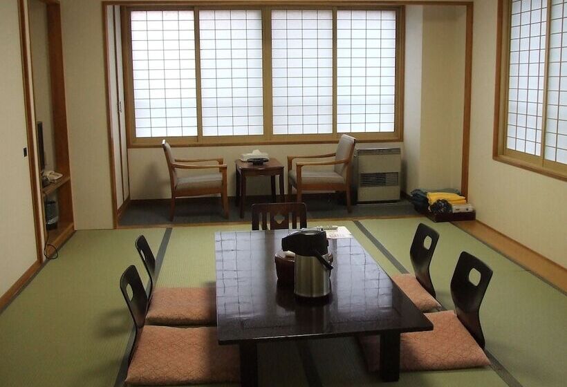 فندق Yuzawa Yuzawa