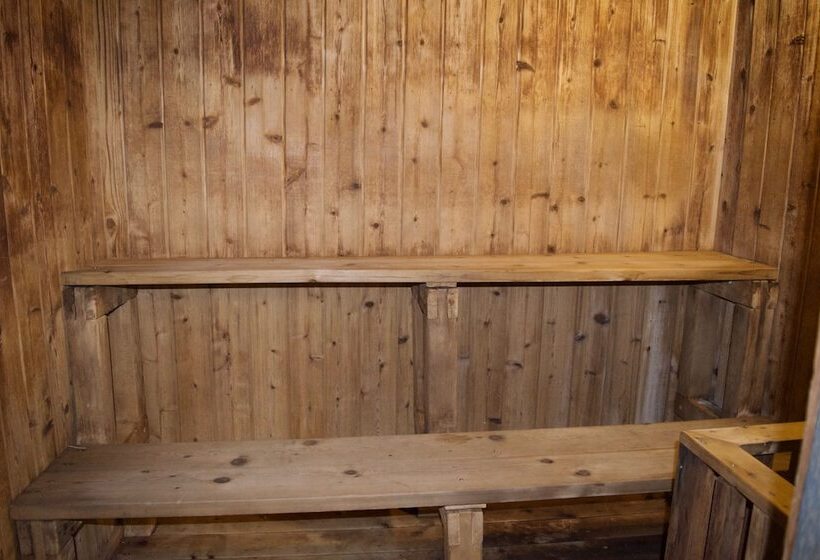 فندق على الطريق Amerivu Inn & Suites   St Croix Falls