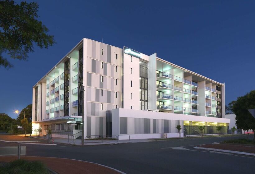 Oaks Mackay Carlyle Suites