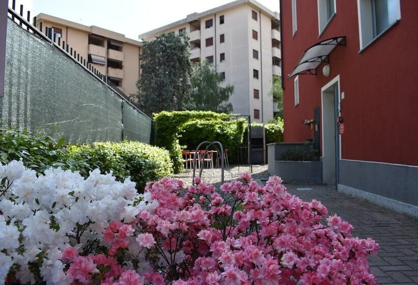Malpensa Fiera Milano Hostel