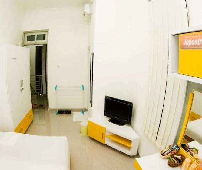 ペンション Omah Sastro