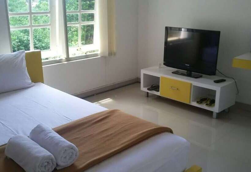 پانسیون Omah Sastro