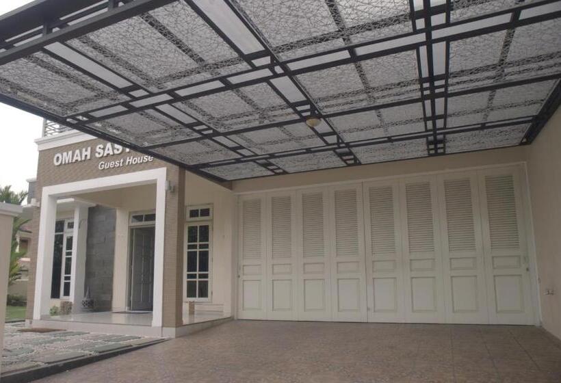 ペンション Omah Sastro