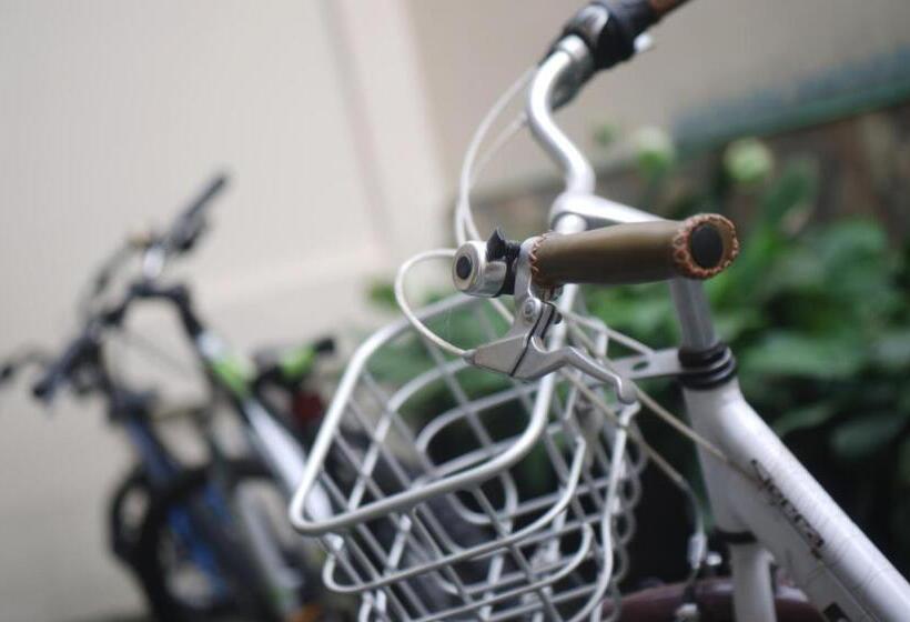 ペンション Omah Sastro