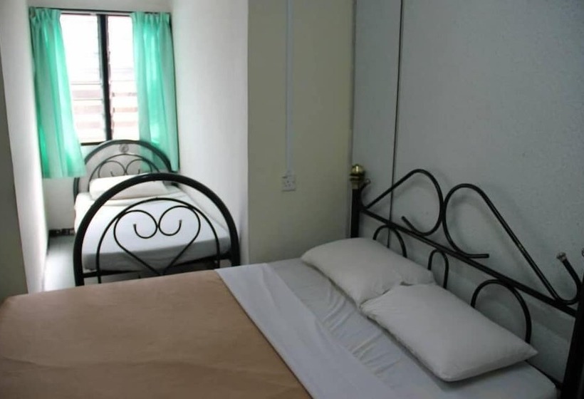 ペンション Twin Pines