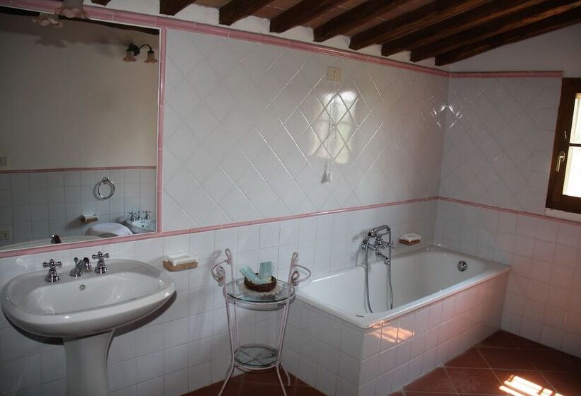 Podere La Chiusella B&b