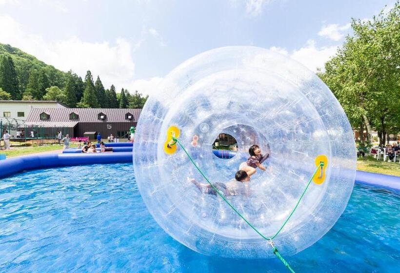 אתר נופש Tangram