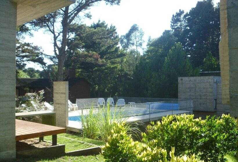 V & D Casas En Mar Azul