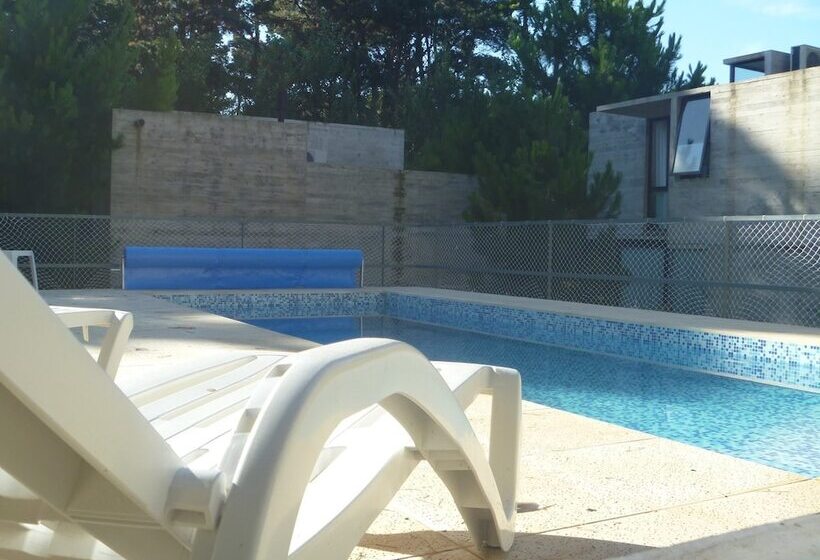 V & D Casas En Mar Azul