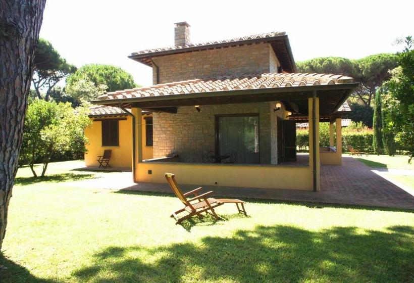 Ville Di Villa Biserno