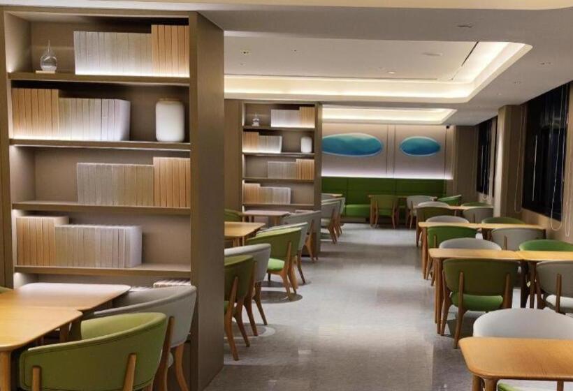 Ji Hotel Hami Yingbin Boulevard