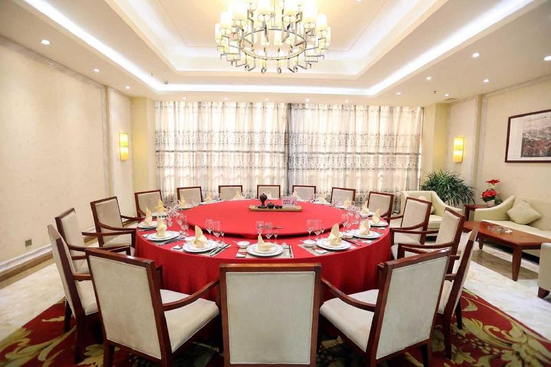 בית מלון כפרי Madison Lanzhou Lanshi Zhongchuan Airport