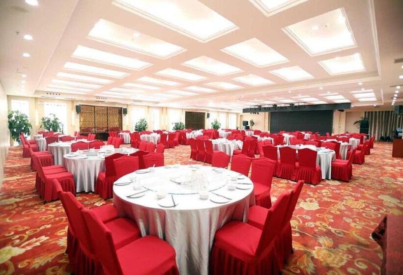 בית מלון כפרי Madison Lanzhou Lanshi Zhongchuan Airport