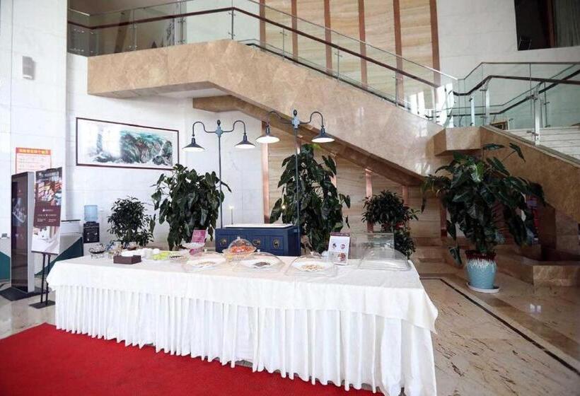 فندق Madison Lanzhou Lanshi Zhongchuan Airport