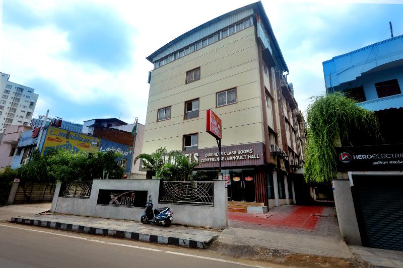 Sekaran Hotel Omr Perungudi
