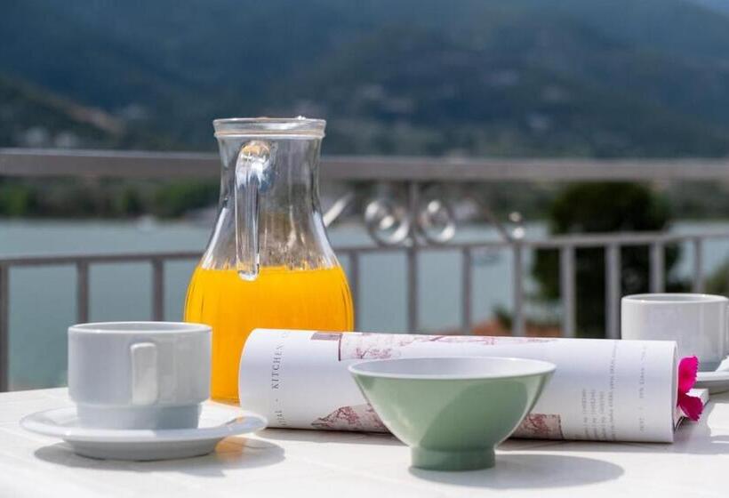 هتل Chakalaka Resort