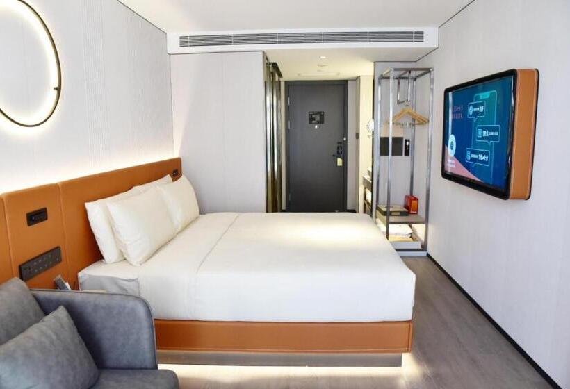 Atour Hotel Beijing Tiananmen Wangfujing Pedestrian