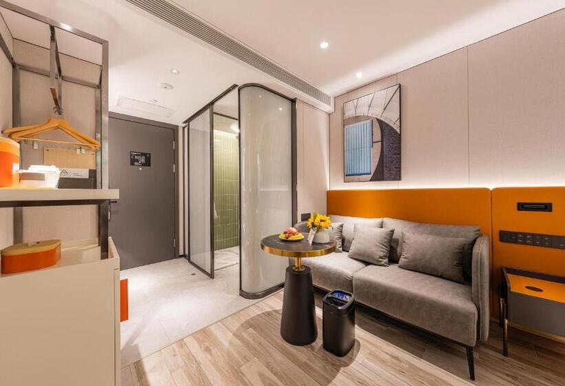 Atour Hotel Beijing Tiananmen Wangfujing Pedestrian